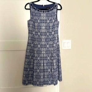 Adrianna Papell Sleeveless Fit and Flare Dress. Blue/Silver. Size 10. NWOT. EUC